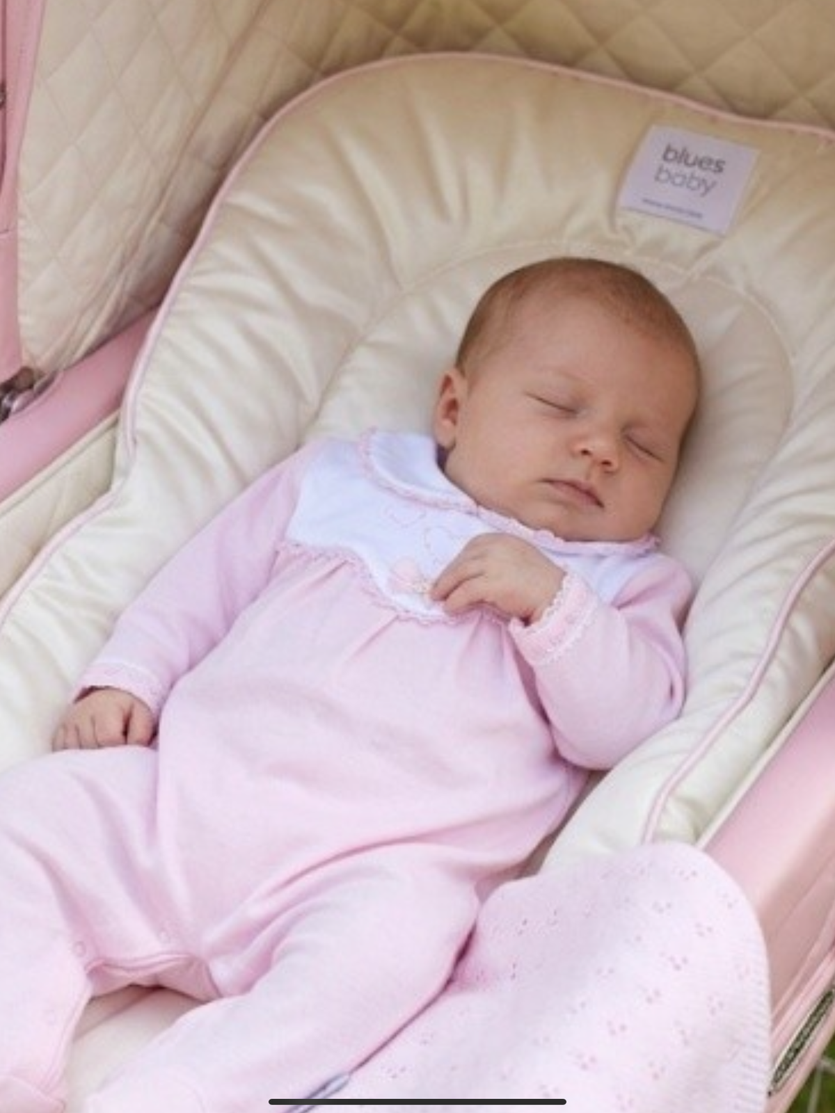 Avelorie Baby pink babygro 0426736A